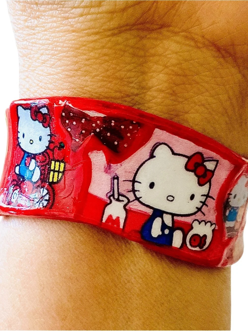 Hello Kitty Red Character Hinged Bangle